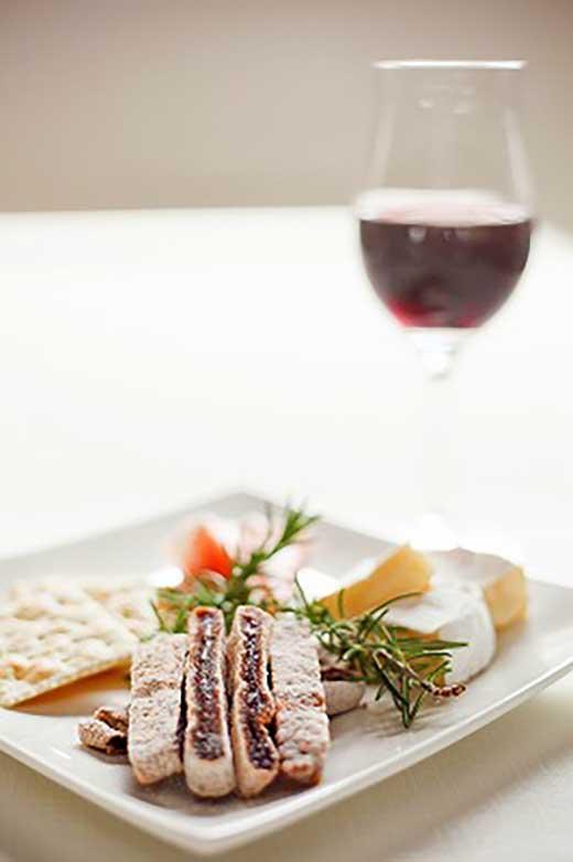 食べやすいスティックタイプの「甘干し・ひらたねなし柿」