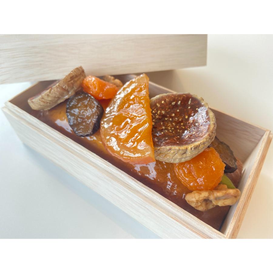 ＜ル・ミリュウ鎌倉山＞ケーク　オ　フリュイ