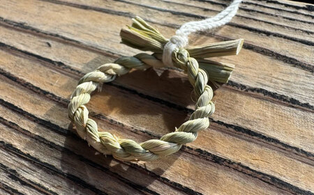 まこものしめかざり　小サイズストラップ　島根県松江市/豊付堂　真菰　マコモ　しめ縄　お祓い　お守り[ALEM009]