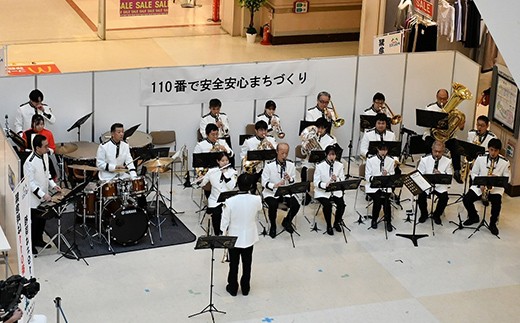 
                  山形県警察音楽隊支援事業（お礼状）（返礼品なし） F2Y-9495
                