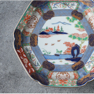 有田焼 【復刻古伊万里】 錦色絵六角口変り皿 21cm 【大慶】お正月の器 特別な日 お正月の器 ワンランク上の器 お正月の器 華やかな器  食器 器 お正月 ハレの日 お祝い お皿 華やかなお皿 煌