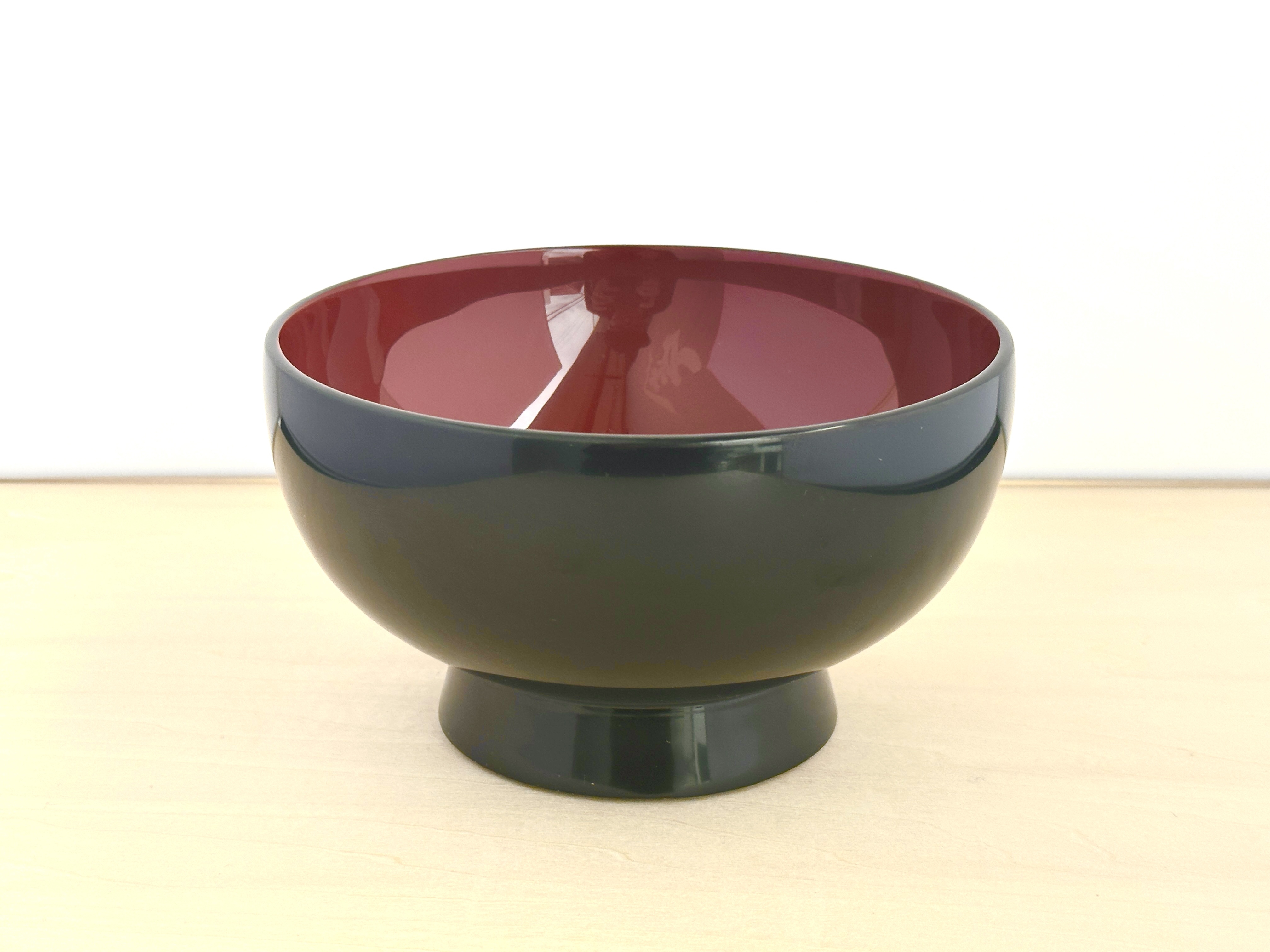 
                  川連漆器 黒内朱 そば椀【(株)佐藤商事】[H6-55019]
                
