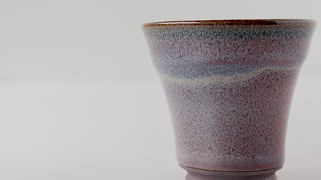 【燿彩窯変紫焔釉】ぐい呑み （小野寺裕司 作）径6.2cm×高さ5.9cm コーヒーカップ 湯飲み 焼酎杯 冷酒杯 線刻酒杯 酒杯 夫婦湯飲み 陶器 陶芸