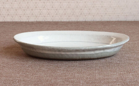 【瀬戸焼】 「舞陶館」 粉引 カレー皿 2枚セット 【松本陶器株式会社】 / 皿 食器 楕円皿 プレート / 瀬戸市[BBDX024]
