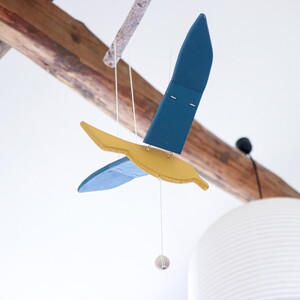 【tori dori とりどり】インテリアモビール 黄×青