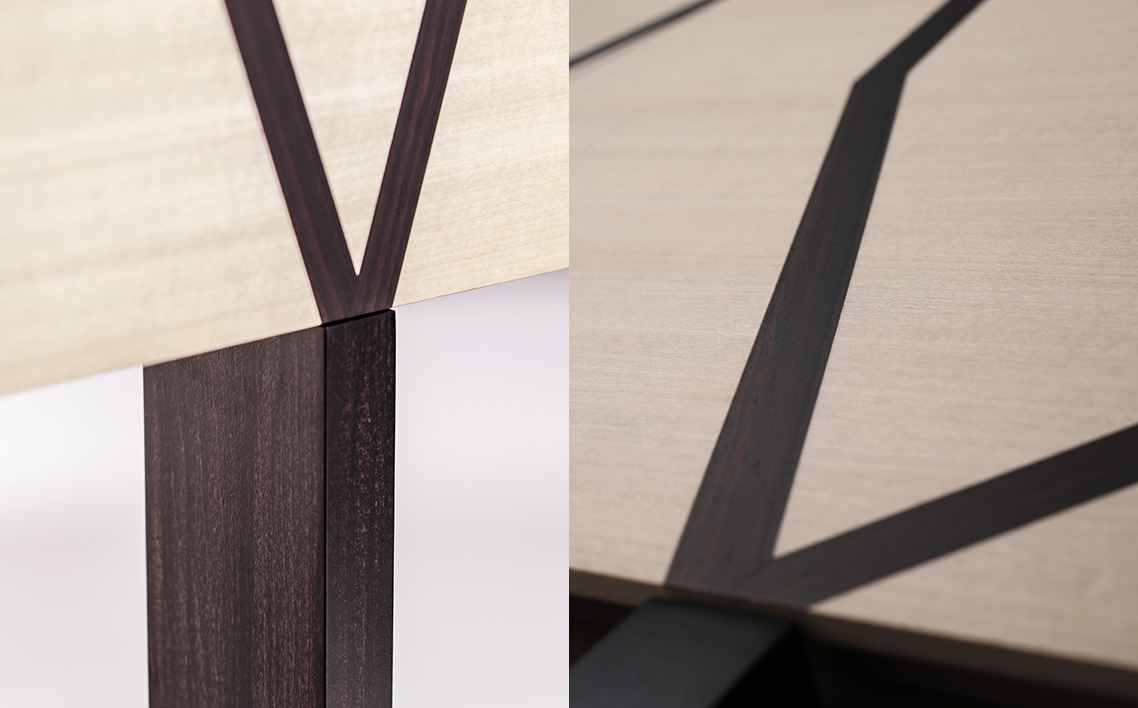 No.1145-01 Fantastique Cabinet Light