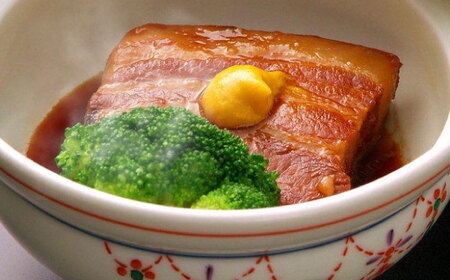 【3回定期便】【角煮バラエティーセット】角煮3個・ちまき5個・角煮めしの素1個・角煮切り落し1個 /角煮家こじま[DBX079]