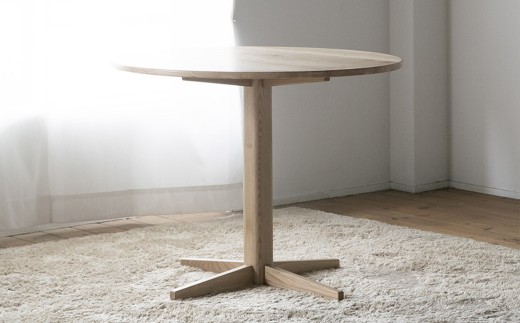 くりの丸いダイニング1本足タイプ （直径80cm・国産栗材・ウレタン） ダイニングテーブル ／ テーブル 机 ラウンドテーブル 丸テーブル 木製 インテリア 家具 ダイニング 日本製 福岡県 柳川市