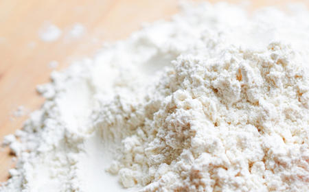 こな屋さんの国産小麦「もち姫」4kg 小麦粉 岩手町 府金製粉