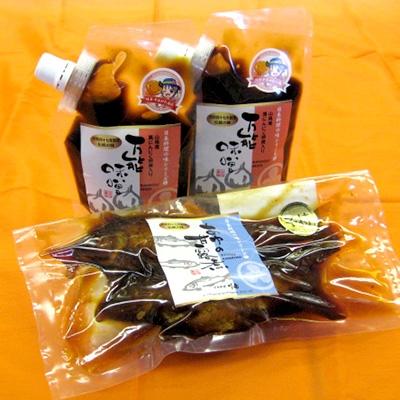 ふるさと納税 山県市 日本料理の味シリーズ詰合せ【万能みそ180g×2袋&鮎の甘露煮2匹】 |  | 02