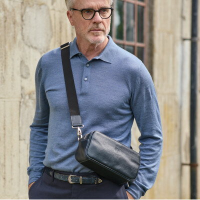 【ふるさと納税】【ココマイスター】COCOMEISTER ダーリントン LOGショルダー (ダークネイビー)【1679701】