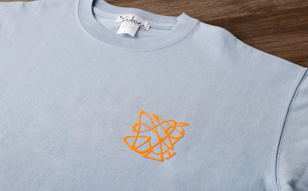 徳之島 天城町 YADWU オリジナル Tシャツ （アシッドブルー）  
