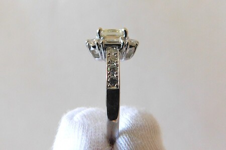 【ふるなび限定】【一点もの】Pt900　ライトイエローダイヤ（0.717ct）リング　M17　K06079-H　FN-Limited-SP