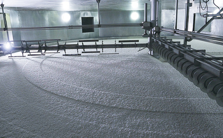 【久米島の久米仙】「ブラック30 720ml」「IMUGE. 720ml」 泡盛 蒸留酒 焼酎 アルコール 酒 酵母 発酵 米 黒麹 米麹 熟成 古酒 芋 さとうきび 黒糖 天然水 琉球 沖縄 久米島