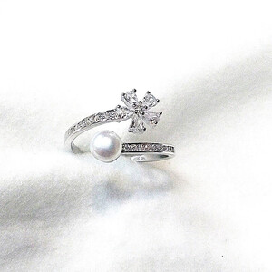 1919 リング・フラワー（淡水本真珠・ボタン）SV製　リング 真珠の指輪 ファッションリング シルバー製リング 淡水真珠 母の日プレゼント 結婚記念日ギフト 自分へのご褒美 カジュアルアクセサリー フリーサイズ クリスマスプレゼント オシャレ エレガントリング