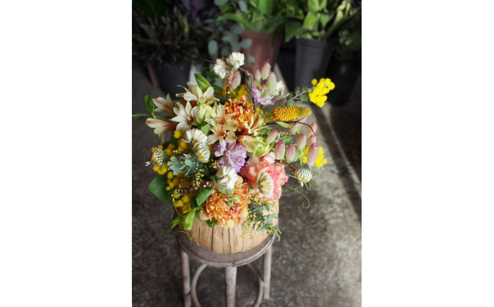 【定期便 3回】季節のお花・おまかせフラワーアレンジ