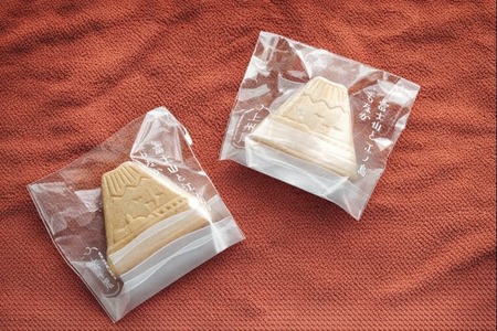 【もなか】 8個入 富士山と江ノ島もなか 和菓子