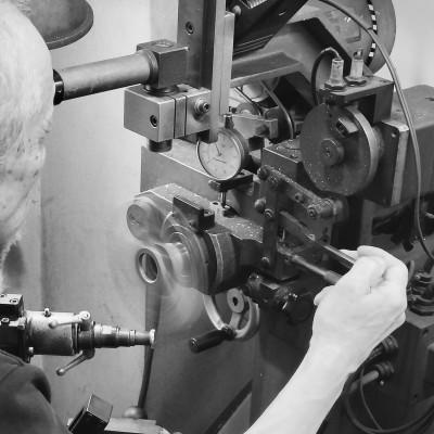 ふるさと納税 戸田市 銀製指輪(シルバー925)ウェーブ2本セット 鍛造製法 |  | 03