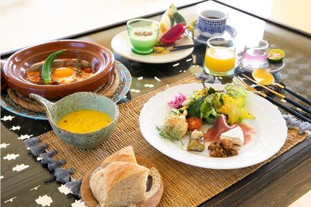 【Riad Lamp】Top Floor Room ペア宿泊券（2連泊・朝夕2食付・リラクゼーション付）
