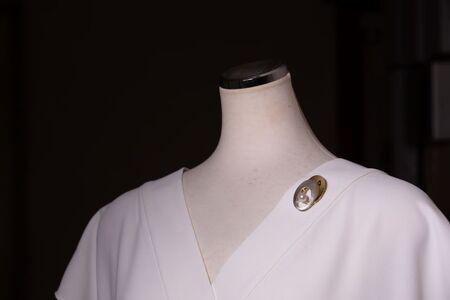 真珠 ブローチ パール 9mm 以上 9.5mm 未満 アクセサリー アコヤ真珠 ジュエリー 希少 大粒 大珠 / あこや真珠ブローチ