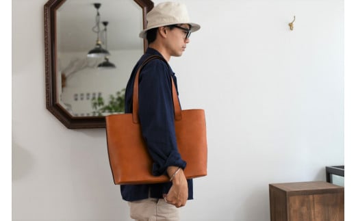 PAGOT レザートート ボブ　キャメル (129-8)