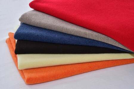 カシミヤ Vネック ニット度詰 カシミヤ カシミヤ（レッド ）女性用サイズ:LL(42)≪白田のカシミヤ≫