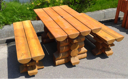 
テーブルセット北海道産ようていカラマツ製（幅120cm×奥72cm×高65cm） 机 椅子 木材 オーダーメイド
