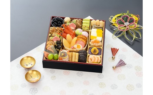 こだわり食材を煌びやかに盛り付けた贅沢な一段のおせち