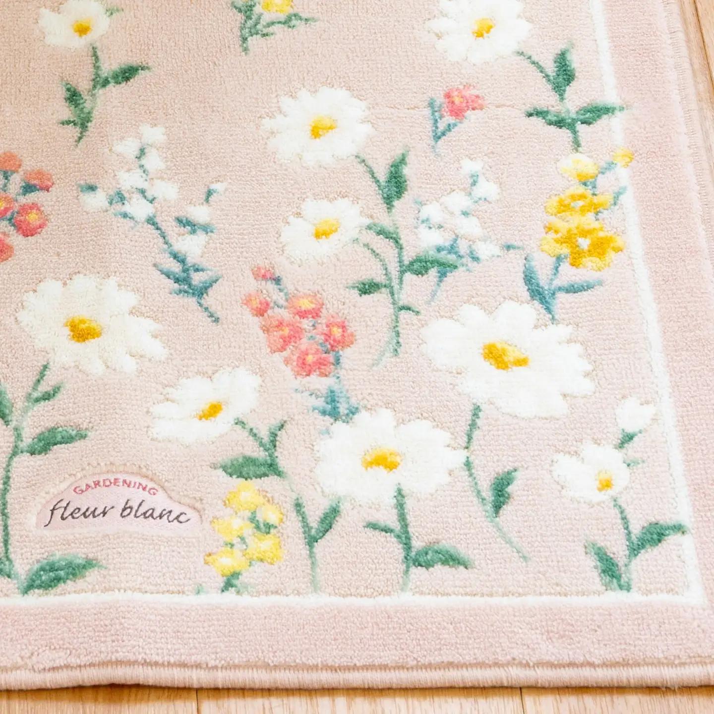 フルールブラン ロングトイレマット 約75×63cm ピンク 北欧 おしゃれ かわいい 洗える 花柄 マーガレット 大判 トイレ マット