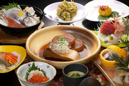 fn-35-001 浜辺の料理宿「宝来館」宿泊券