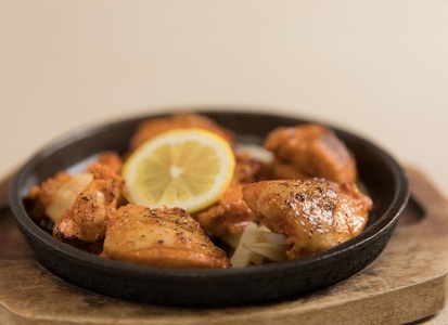 カレー２種＆タンドリーチキン【五つ星ひょうご選定・北播磨からの贈り物セット】(13-21)