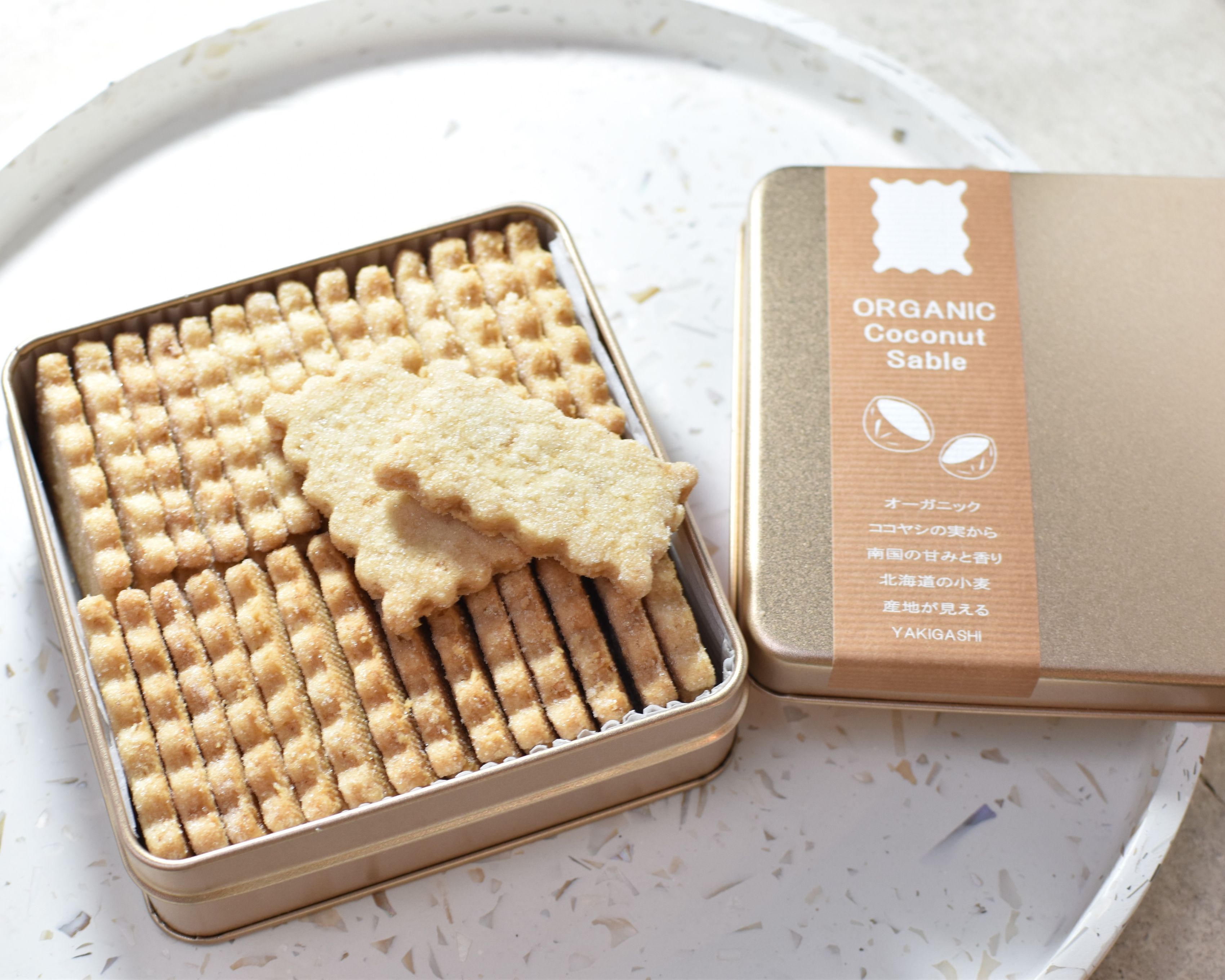 FRUCTUS クッキー缶 2種セット [レモン／ココヤシ]スイーツ 洋菓子 焼き菓子 クッキー 缶入り クッキー缶 レモン ココナッツ セット 人気 焼き菓子詰合せ ギフト プレゼント 贈り物 おすそ分け