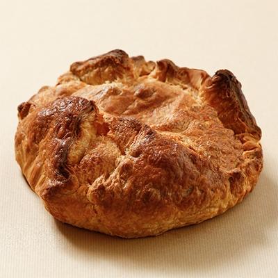 ふるさと納税 城陽市 NZ牧草牛煮込みビーフパイ おやつや朝食に  ホールで家族や友人とシェアにピッタリ