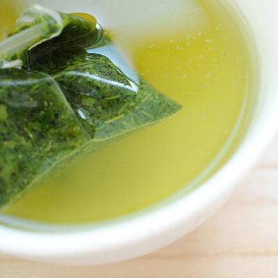 ふるさと納税 新富町 宮崎日本茶専門店　桐箱入り「空飛ぶお茶」高品質煎茶ティーバッグ3g×100p |  | 03