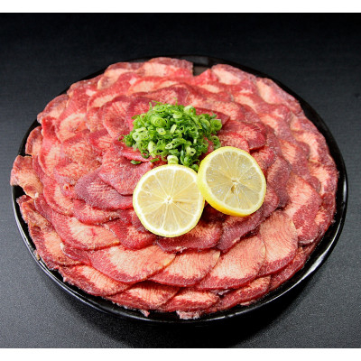 
                  牛タン2mmスライス　塩味　1kg(約500g×2P/7～8人前)_牛タン 牛たん ぎゅうたん 肉 塩味 焼肉 美味しい 人気 大容量【1541463】
                