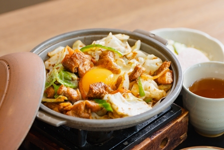 めいほう鶏ちゃんいろとりどり