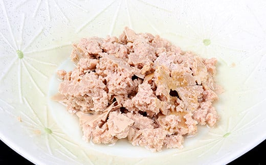 犬猫用ペットフード(80g×7袋)天然まぐろ使用！加圧殺菌済み！ペットフード えさ 餌 猫用 犬用 動物用食品 まぐろ 鮪 マグロ 骨なし ミンチ レトルト ドッグフード キャットフード 常温 ギフト