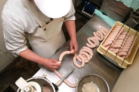 自家製ソーセージとバイエルン料理のお店《IngoBingo》お食事・お買い物に使える3,000円分チケット（ふるさとチケット） チケット 食事券 お食事券 ソーセージ ベーコン 加工品 加工食品 燻製