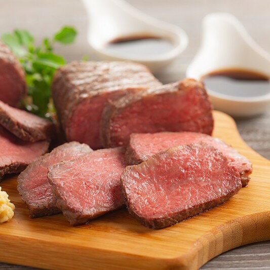 【ふるさと納税】【12月25日出荷】年内発送「宮崎牛」ローストビーフ130g×2 /// 和牛 黒毛和牛 お肉 柔らかい ジューシー ローストビーフ国産 人気 ワイン 厳選 ヘルシー 冷凍 ギフト 贈答 簡単調理 奈良県 広陵町