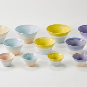 【美濃焼】パステルジュレ Mサイズ ペアセット ピンク＆ブルー/イエロー＆ブルー【伸光窯 金多田中製陶所】【TOKI MINOYAKI返礼品】食器 鉢 ボウル ミニ丼 どんぶり 丼 丼ぶり サラダボウ