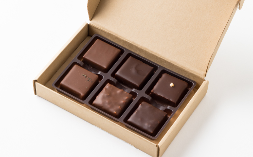 プラリネ・セレクション　《ICA2020で最高金賞受賞♪》【配送不可地域：離島】【1558278】