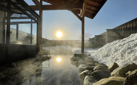 ホテルアベスト龍神温泉 RYOKAN SUI 宿泊補助券 30,000円分／長野県白馬村　宿泊券　チケット　リゾートホテル　温泉旅館　家族旅行　カップル　高原リゾート　避暑地　スキー　スノーボード【K
