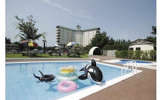 湯野浜温泉　華夕美日本海　ペア宿泊券（1泊2食付）【詣でる つかる 頂きます】（山形県鶴岡市） 「出来たて」にこだわりが詰まったライブキッチン 全室オーシャンビュー | 山形 庄内 東北 日本海 観光 旅行 夫婦 カップル