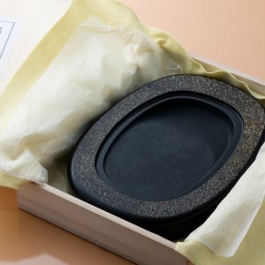 対馬 若田石 硯 縦約20cm×横約14cm×厚さ約2cm前後 書道 受注生産  [WBL003]
