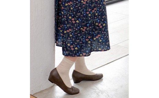 ウェッジプレーンパンプス｜ダークグレー LL(24.5cm) レディース パンプス 3.5cmヒール ウエッジソール 幅広 甲高 外反母趾 ゆったり幅 大人気 靴 お仕事靴