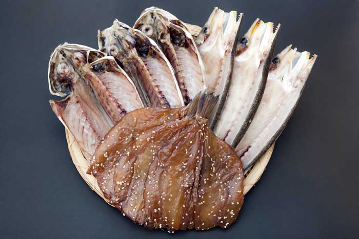 【ふるさと納税】伊豆・伊東 桂穂丸干魚店 ひもの詰合せ