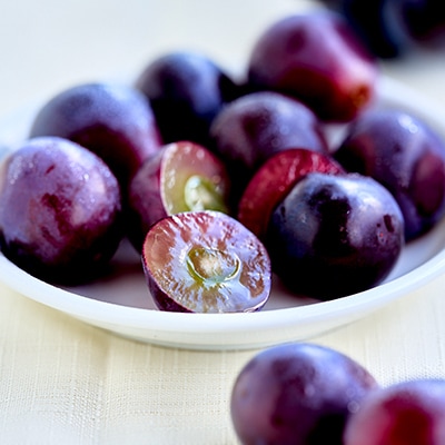 厳選!!池田青果のピオーネ　2房 ふるさと納税　計1kg以上【配送不可地域：離島】