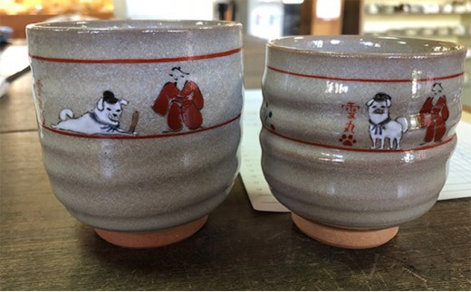 
赤膚焼「雪丸湯呑茶碗」夫婦（大・小）セット
