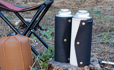 CB（カセットボンベ）缶カバー【アウトドア キャンプ BBQ】 アウトドア用品 キャンプ用品 アクセサリー ドレスアップ SNS映え エシカルレザー 高級さ バイカラー 衝撃保護 耐久性  ブラック×ブラック