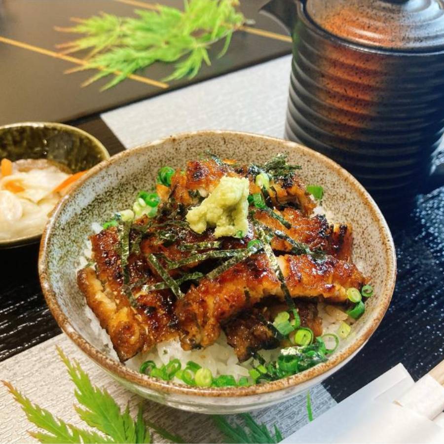 ＜一色うなぎ漁業協同組合＞蒲焼き「鰻蒲焼まぶし」2食セット×4袋・I080